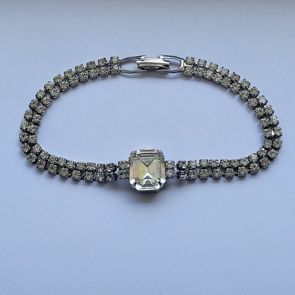 Vintage Clear Rhinestone Silver Tone Tennis Bracelet 7 inch